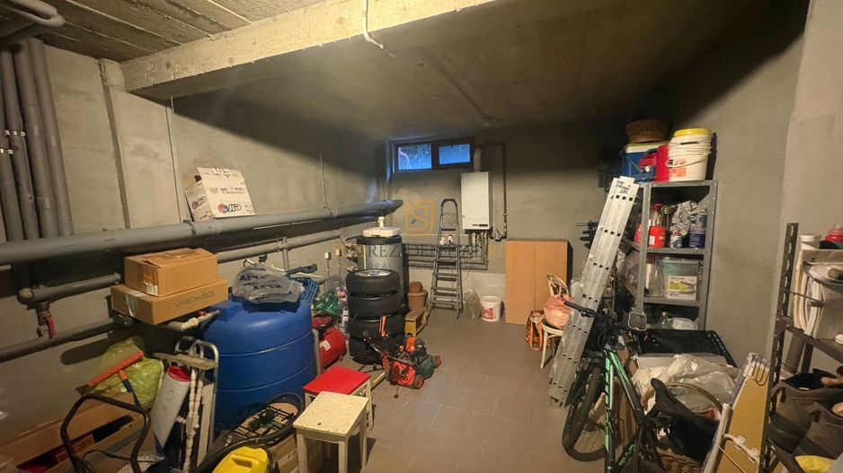 Casa individuală, 166mp, 7 camere, acces metrou C. Brancoveanu - Poză 19