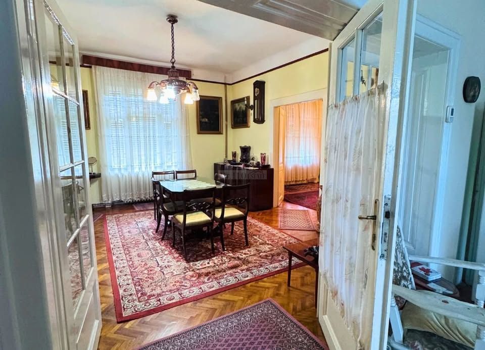 Vila Istorica de vanzare in Centru Timisoara 300 mp utili COMISION 0 - Poză 6