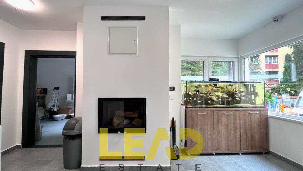 Casa renovata complet! 210 mp utili pe teren de 548 mp! - Poză 10