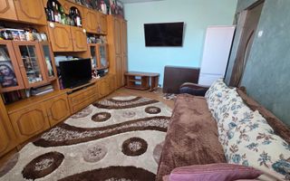 Apartament cu 2 camere, 54 mp, 2 balcoane și boxă, zona Fabricii. - Poză 1