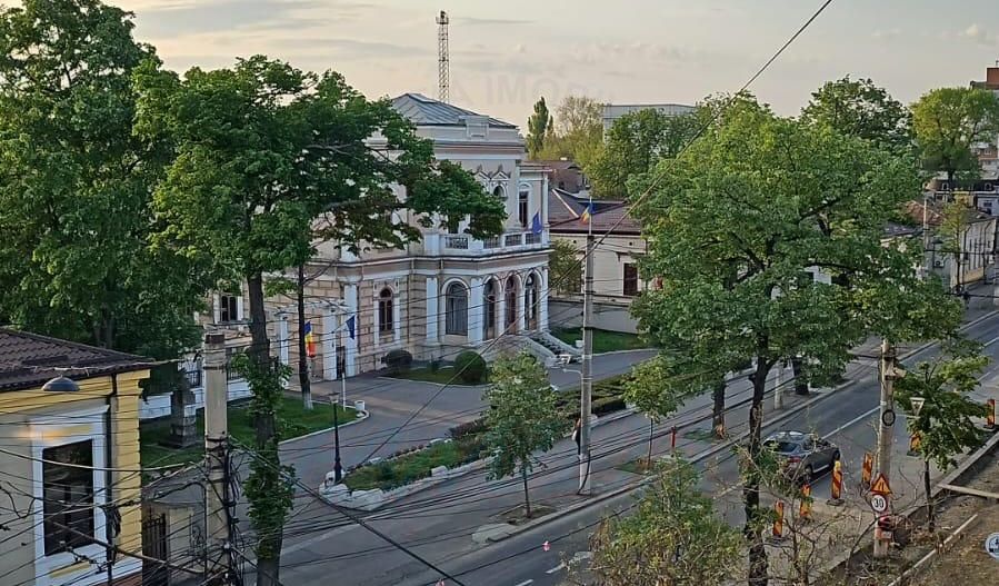 Apartament cu 2 camere de închiriat lângă Universitate |60 mp, etaj 3| - Poză 12
