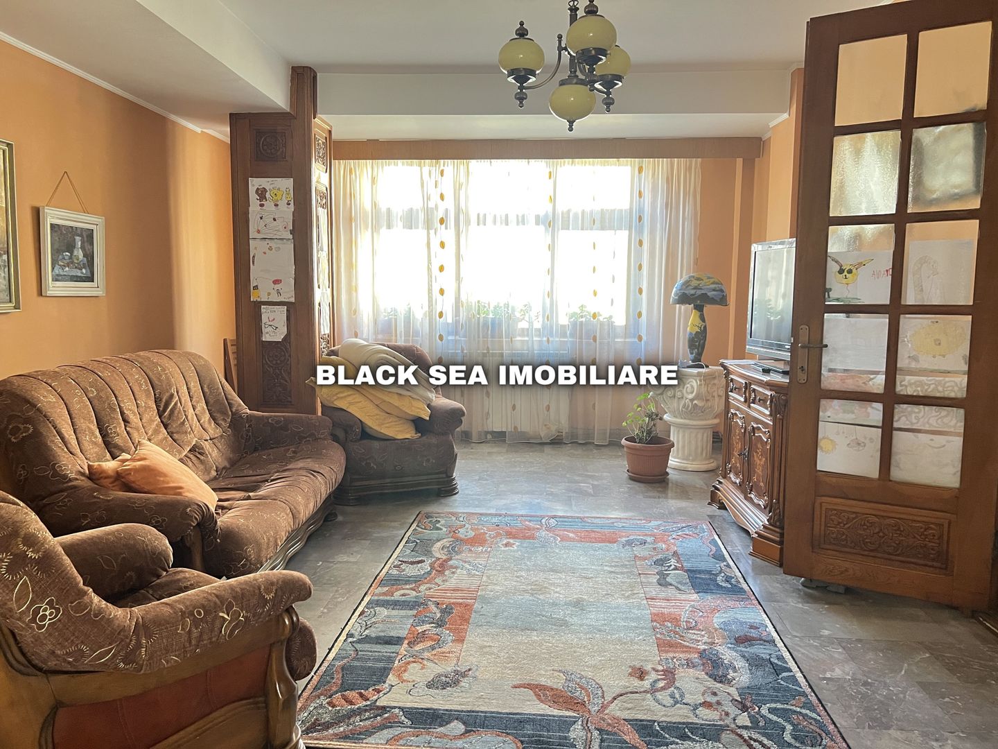 Vila 7 camere D+P+1+M - 2 Garaje - 50m de plaja - Zona centrala - Poză 6