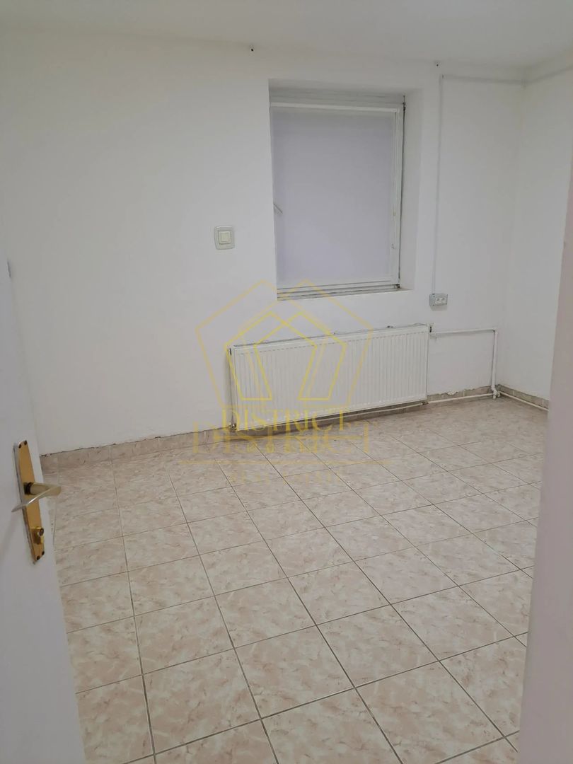 Spatiu comercial util compartimentat I Lipovei - Poză 5