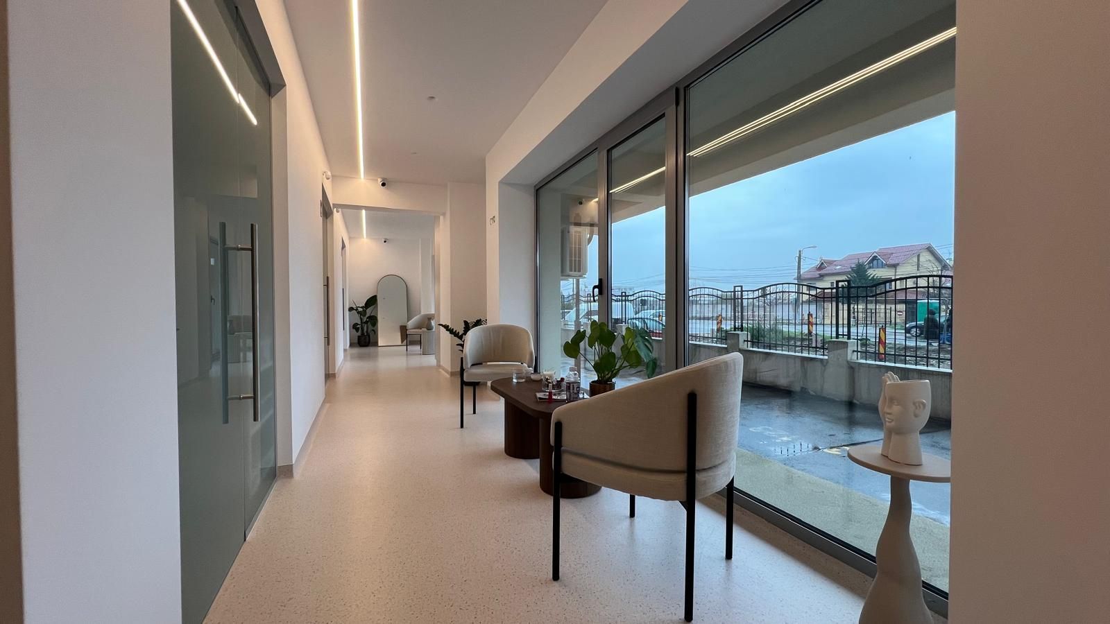 Spațiu comercial de vânzare – 247 mp utili, împărțiți în 2 unități - Poză 5