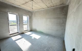 Apartament cu 2 camere si bucatarie inchisa 56 mp in Giroc - Poză 3