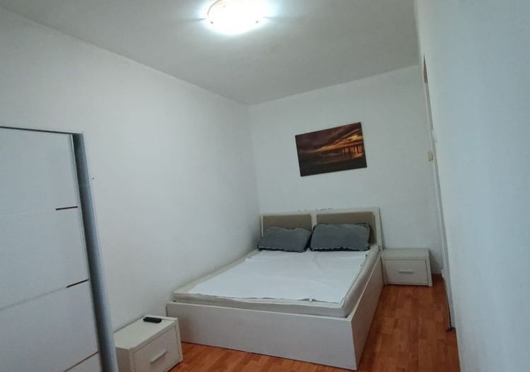 De vanzare apartament 3 camere zona Gorjului/Lujerului - Poză 5