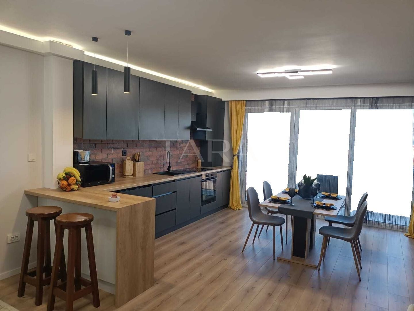 Apartament 3 camere modern, parcare subterană, zonă premium! - Poză 4