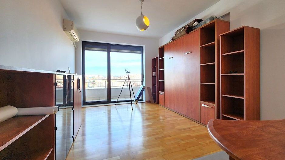 Inchiriere 4 camere Pipera 191 mp, etaj 3/3, 2 locuri de parcare - Poză 8