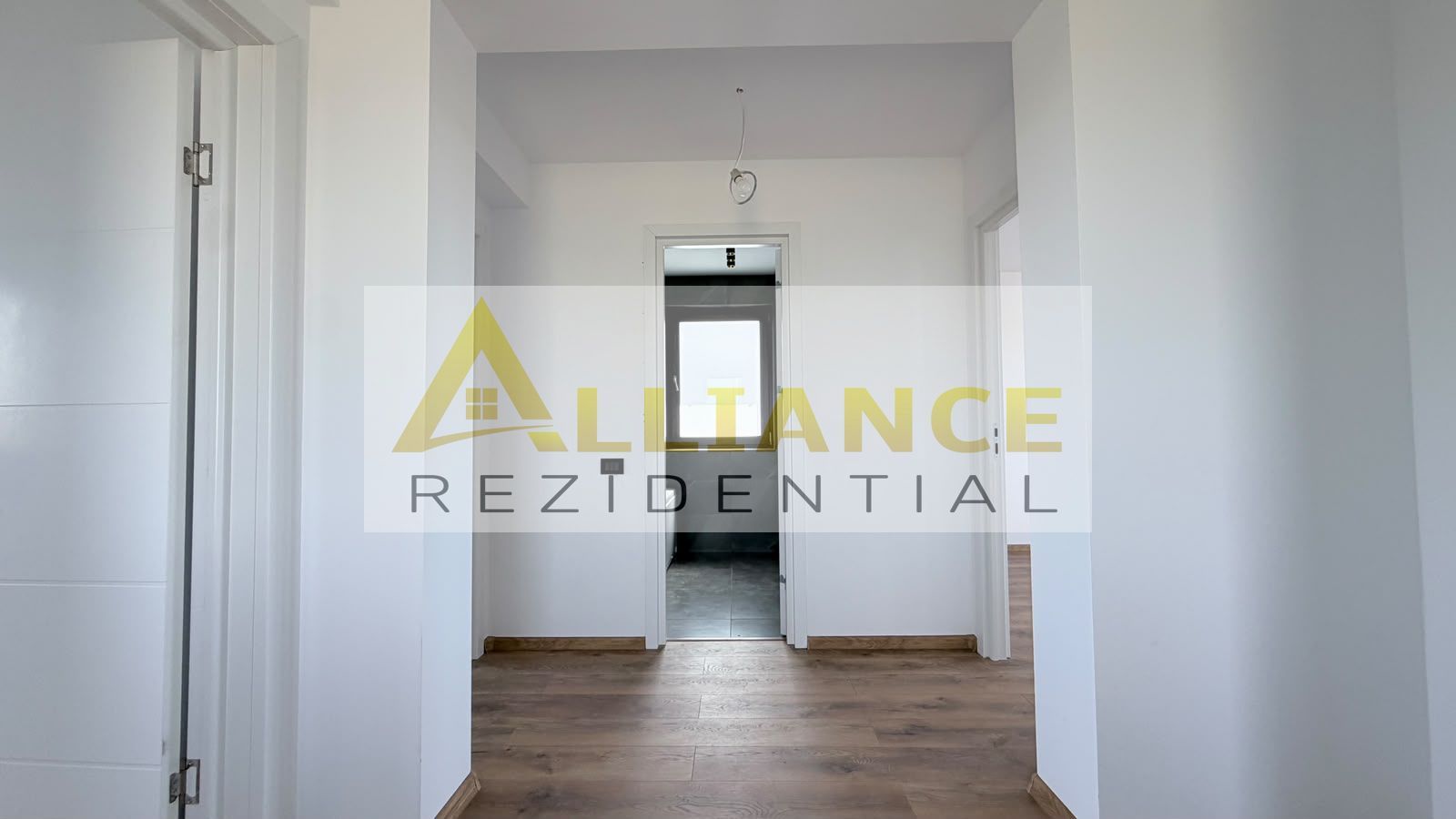 Casa Individuala - 4 camere - 2 bai - 425mp teren - Poză 10