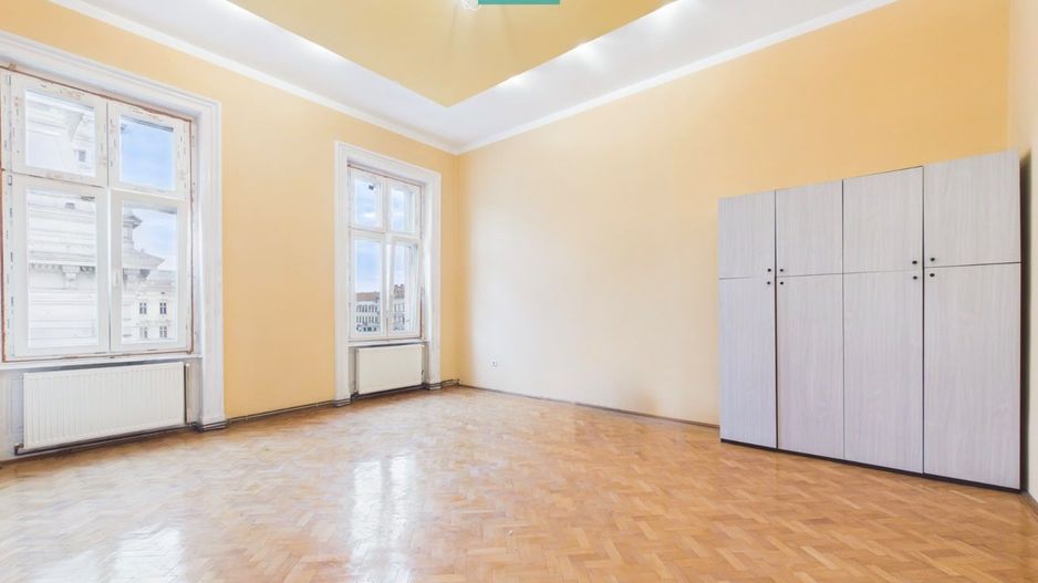 Apartament 3 camere -Ultracentral, Palatul Cenad - Poză 1