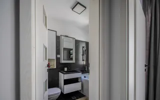 Duplex modern cu 4 camere, curte amenajata, com.Berceni - Poză 12