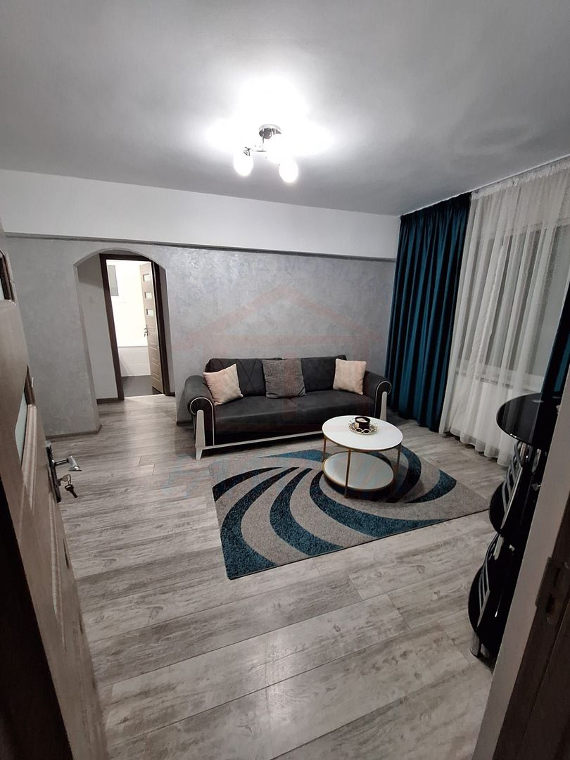 Închiriez apartament în zonă centrală – Galați - Poză 7