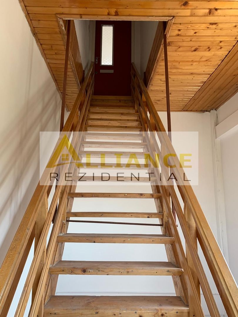 Catelu-Casa S+P+1+M - 14 Camere-1550 Teren - Poză 15