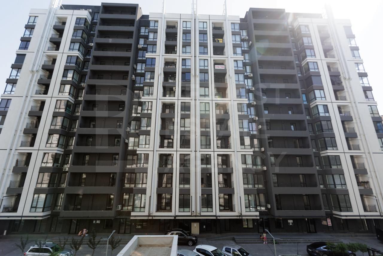 Vânzare, apartament, 2 dormitoare, str. Calea Ieșilor, Sculeni - Poză 12