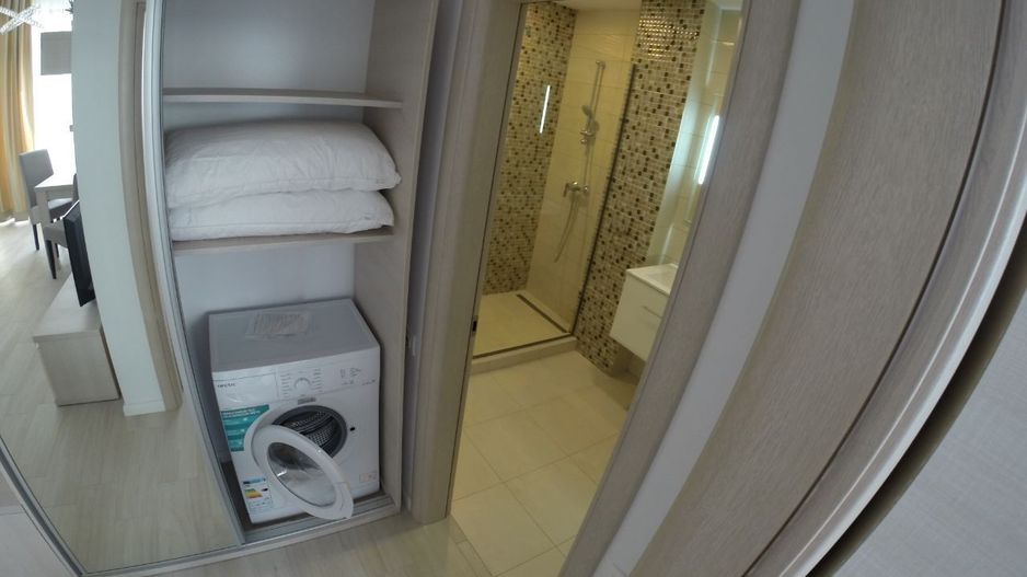 Apartament Mamaia zona de lux, Hotel Opera, White tower-str Lotus nr 9 - Poză 6
