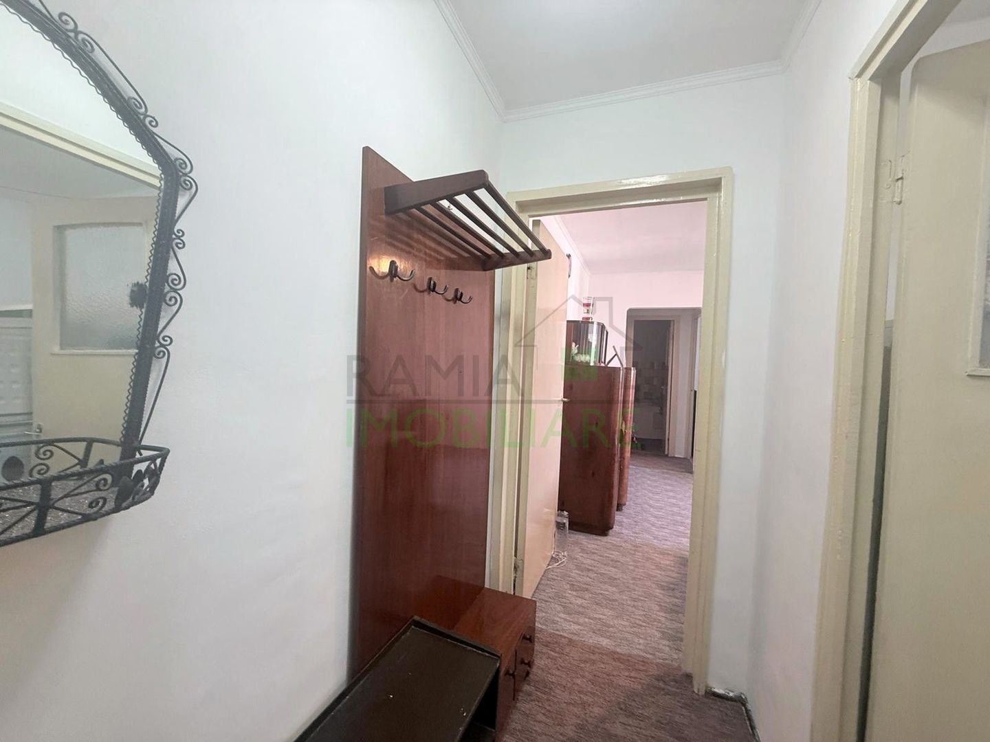 Apartament 2 camere Tractorul mobilat utilat disponibil imediat - Poză 11