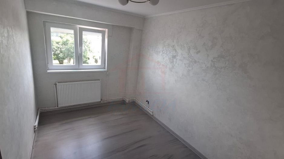 🏡 De închiriat 3 camere, Port, 3.200 RON\luna - Poză 5