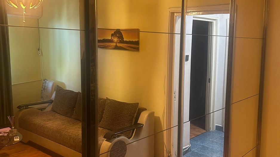 Apartament 2 camere, etaj 3, Trivale, la intrare in cartier - Poză 4