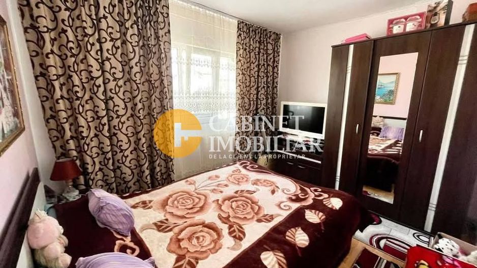 Dancu - 4 camere - decomandat - 1986 - Poză 4