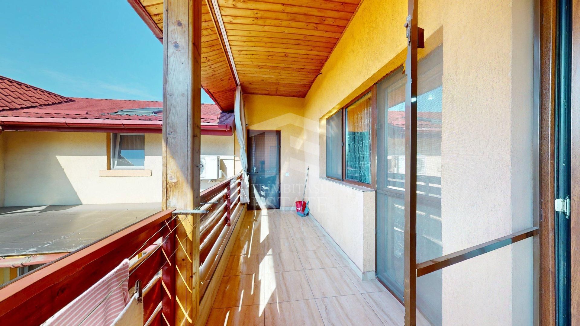 ANDRONACHE - Escalei | Casa individuala 9 camere | an 2014 | teren 260 - Poză 35