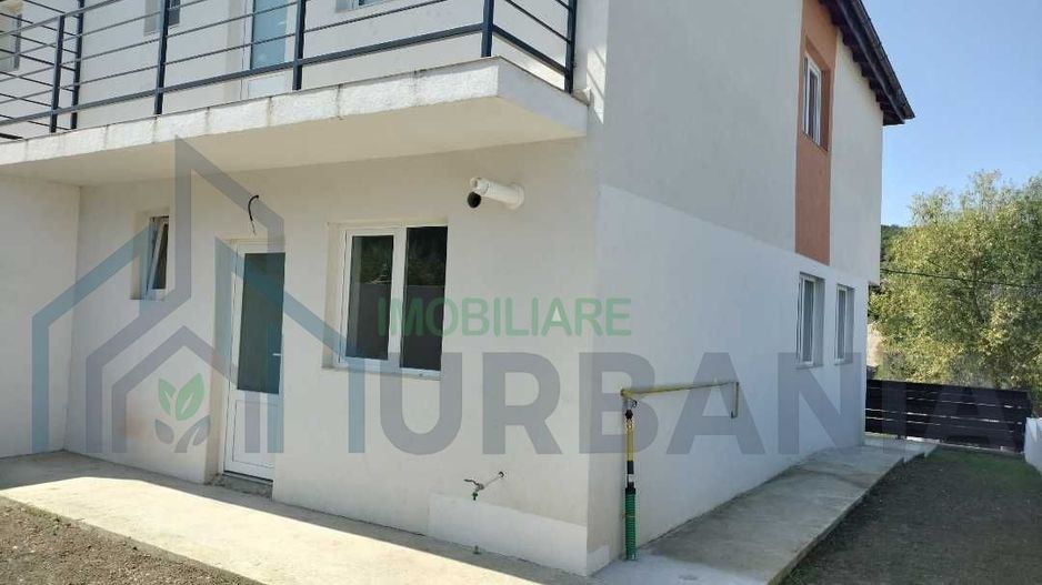 Vânzare 1/2 casă duplex, Visani, Iași - Poză 4