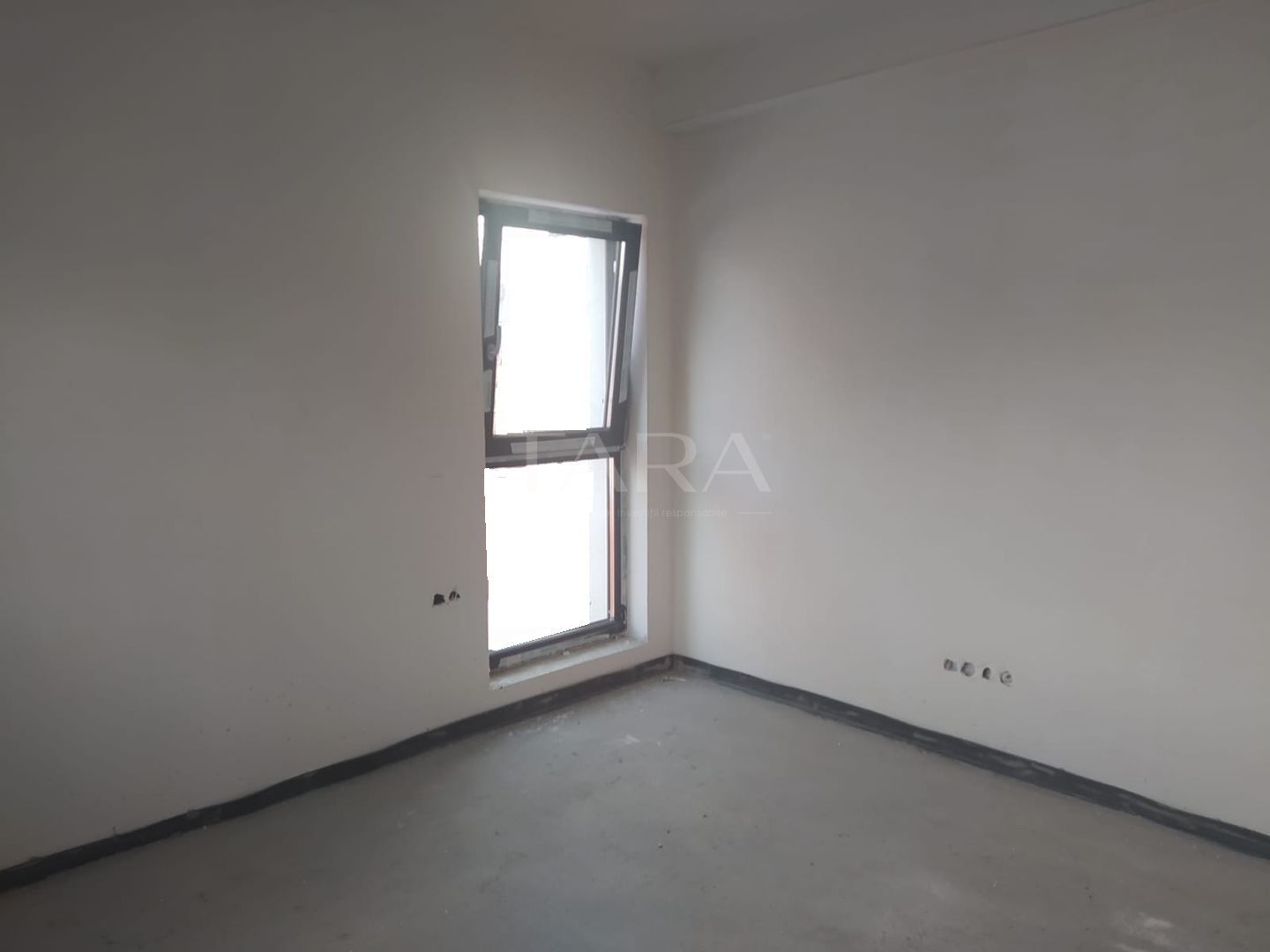 Casa de vanzare tip duplex in cartierul Europa,zona Bibescu - Poză 10