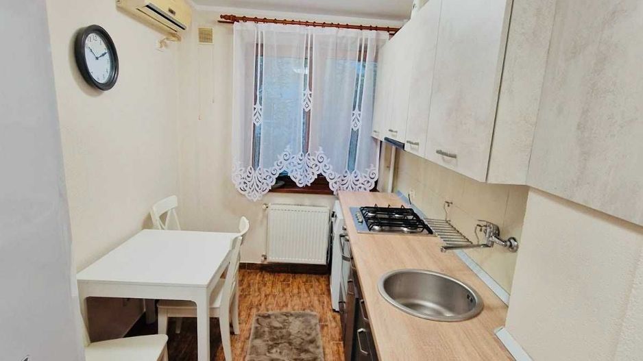 Inchiriez Apartament 2 camere Piata Amzei langa Teatrul Ion Creanga - Poză 4