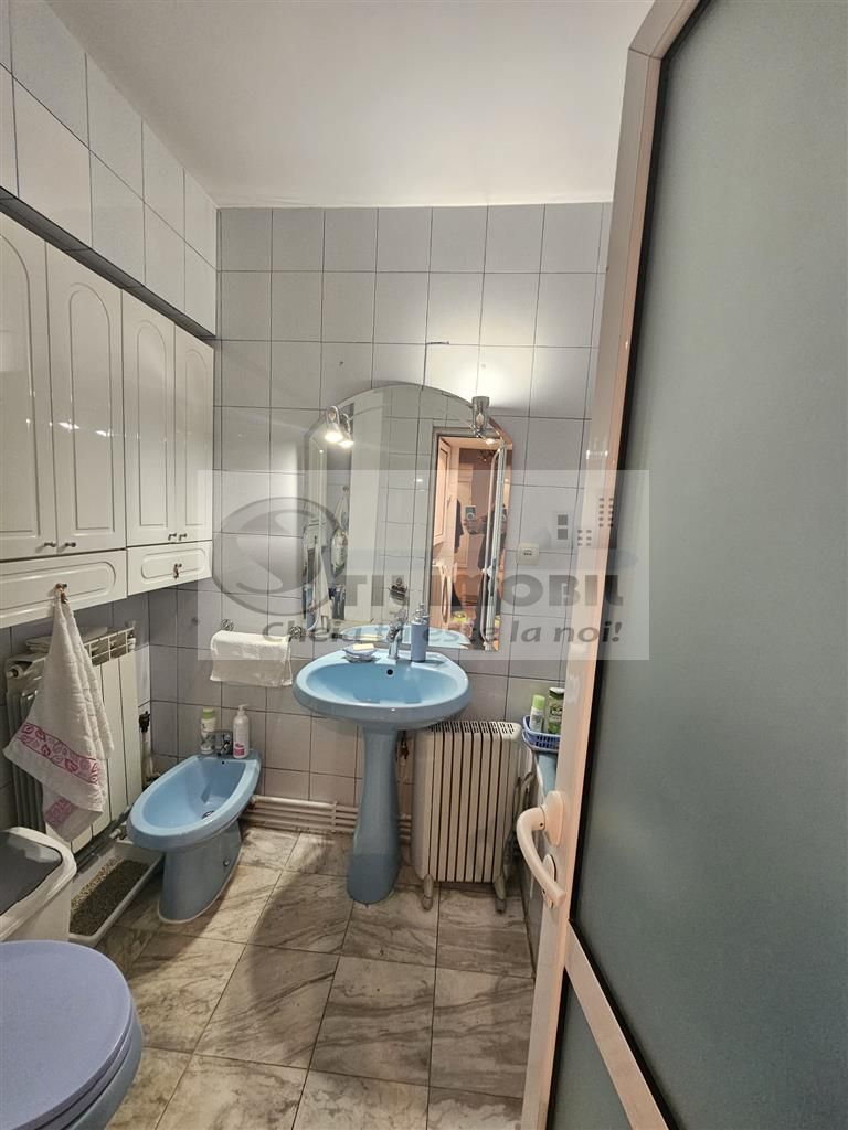 Apartament 4 camere - Hala Centrala - Poză 12