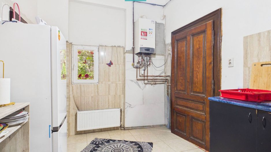 Apartament cu 2 camere,  75 mp, central, Arad - Poză 10
