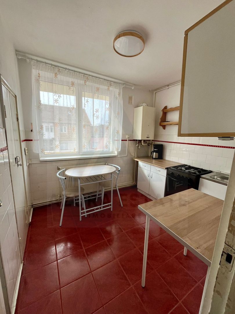 Apartament 2 camere baie cu geam bucatarie inchisa si lift nou Cedonia - Poză 6