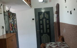 Apartament 2 camere Sagului etaj 4 cu acoperis de tigla - Poză 5