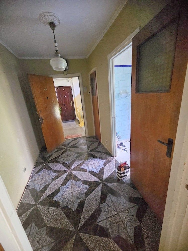 Apartament 3 camere, etaj 1, 64 mp, boxă, zona Trapezului - Poză 6