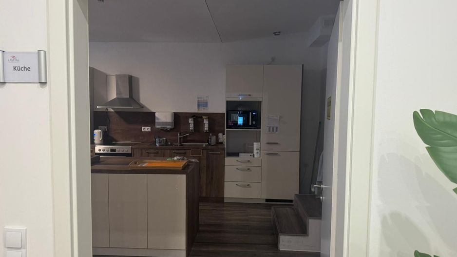 PREMIUM HEALTHCARE INVESTMENT | Guaranteed 6.77% Yield | Germany - Poză 12