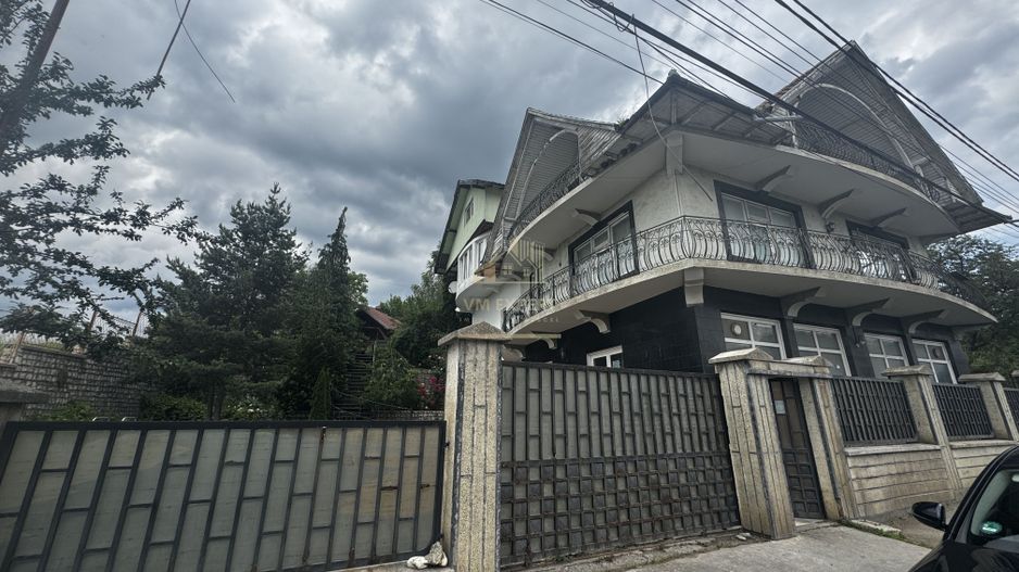 VILA - PENSIUNE CU RESTAURANT + SI TEREN 6406 MP, VALEA MARE PRAVAT, - Poză 57