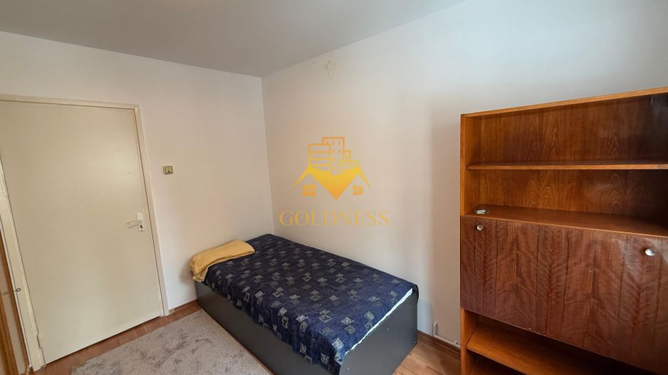 3 camere semidecomandate, balcon, Gheorgheni, Hotel Royal, P-ta Hermes - Poză 9