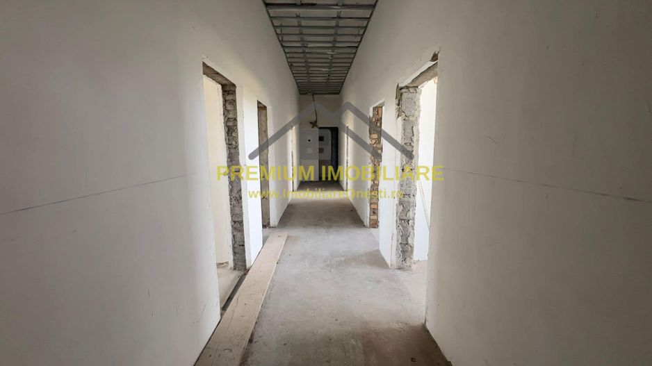 Teren plus Cladire in Onesti - Poză 11