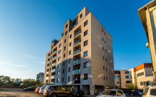 La câtiva pași de mal | 2 camere, 52 mp utili, bloc nou cu lift - Poză 7