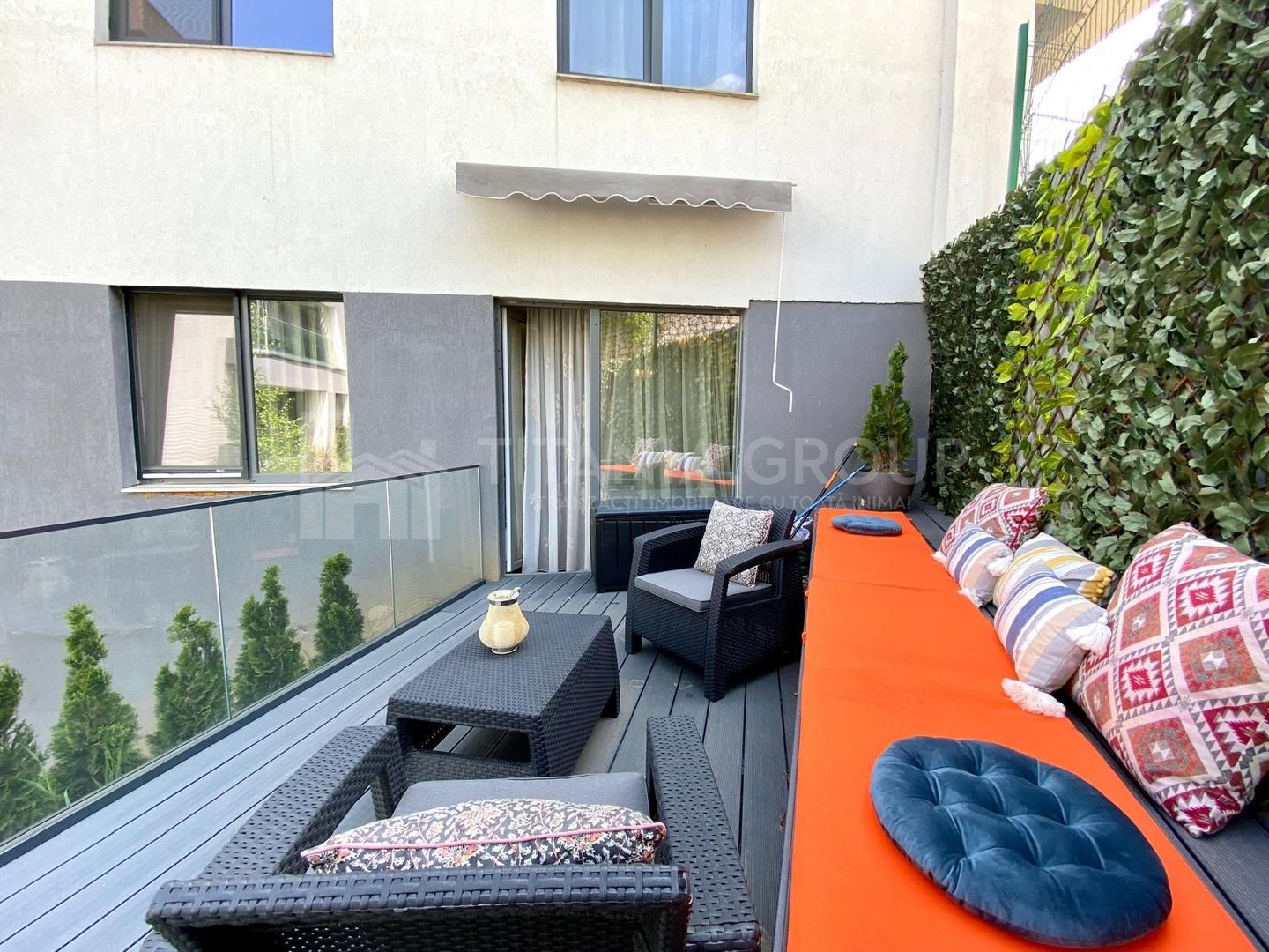 Apartament in centru langa Universitate, cu parcare subterana - Poză 5