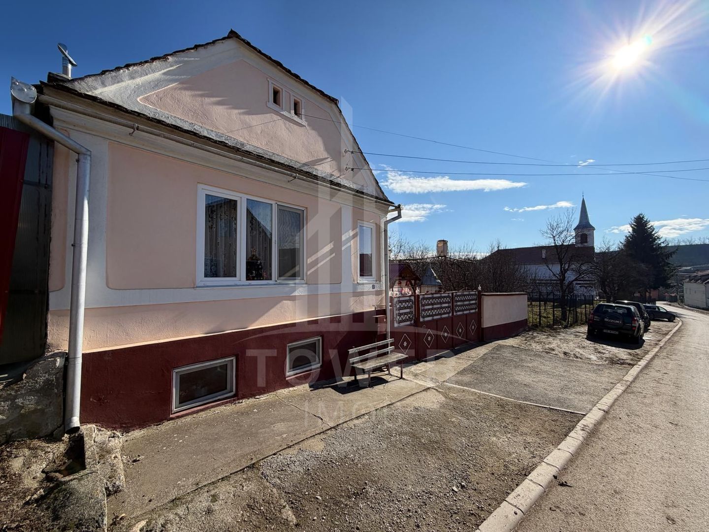 Casă de vânzare la Ocna Sibiului - Poză 1