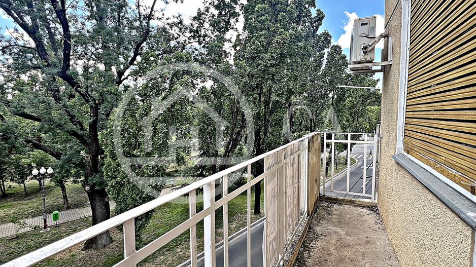 Apartamet cu 3 camere de vanzare langa parcul Balcescu, Oradea - Poză 12