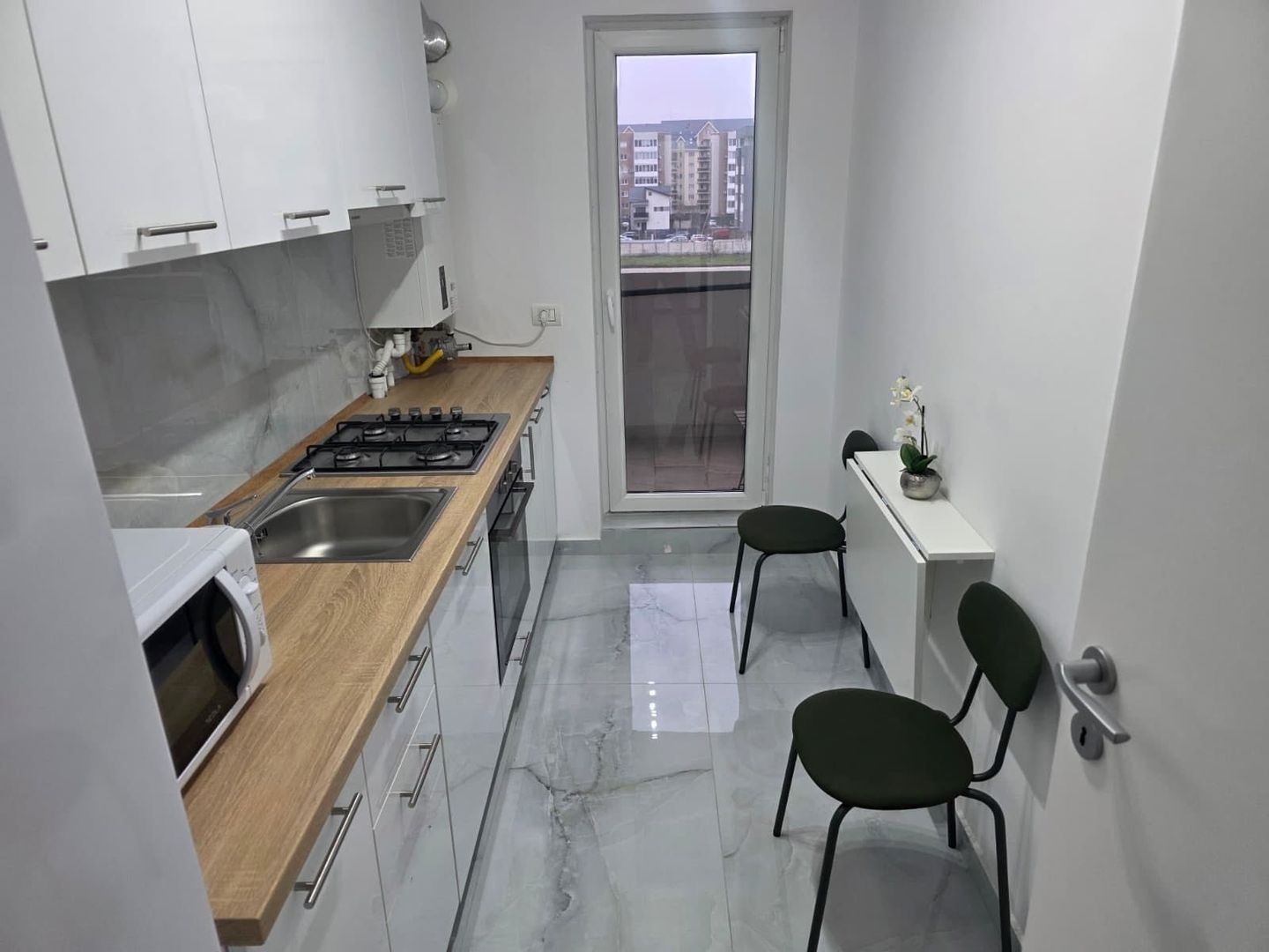 Garsoniera decomandata Berceni metrou - Biruintei - Poză 1