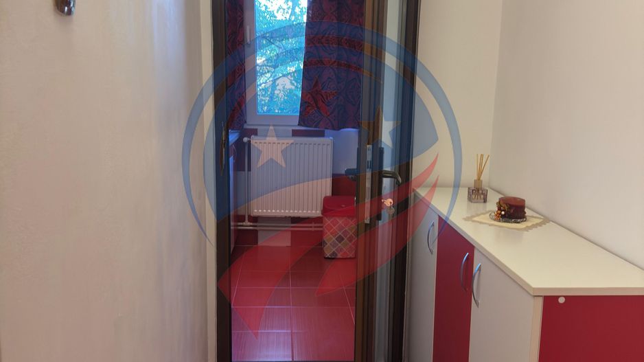 Garsonieră de 40 mp transformată în 2 camere – de închiriat - Poză 10