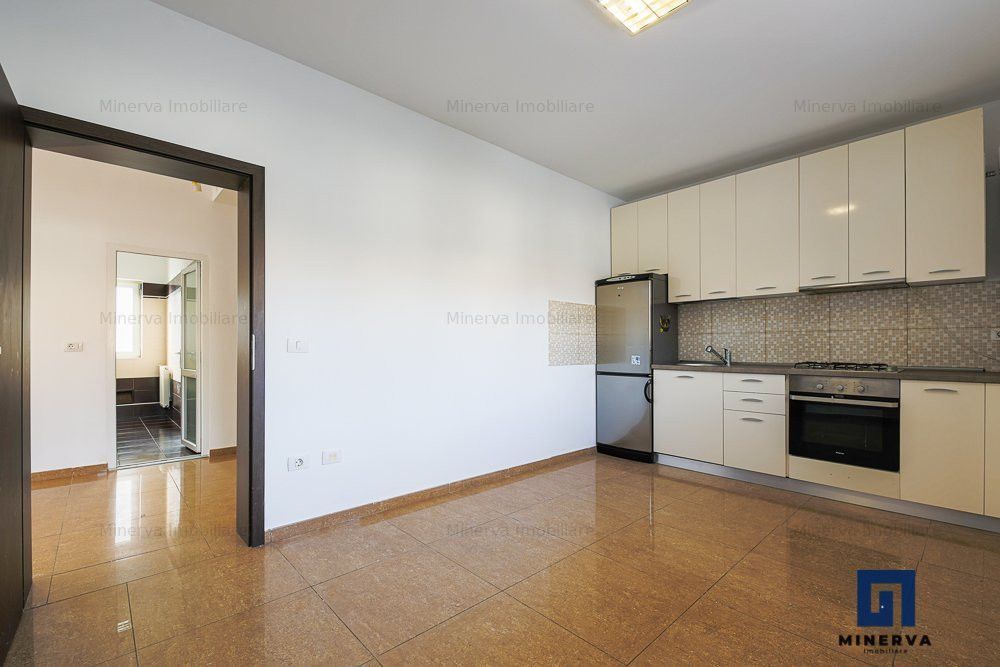 Inchiriere vila birouri 6 camere, parcare minim 15 auto - Poză 22