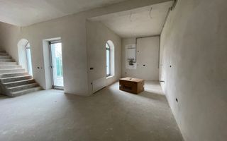 Casa rezidențială cu 7 camere, 3 băi, dressing, pivniță – Sura Mica - Poză 14