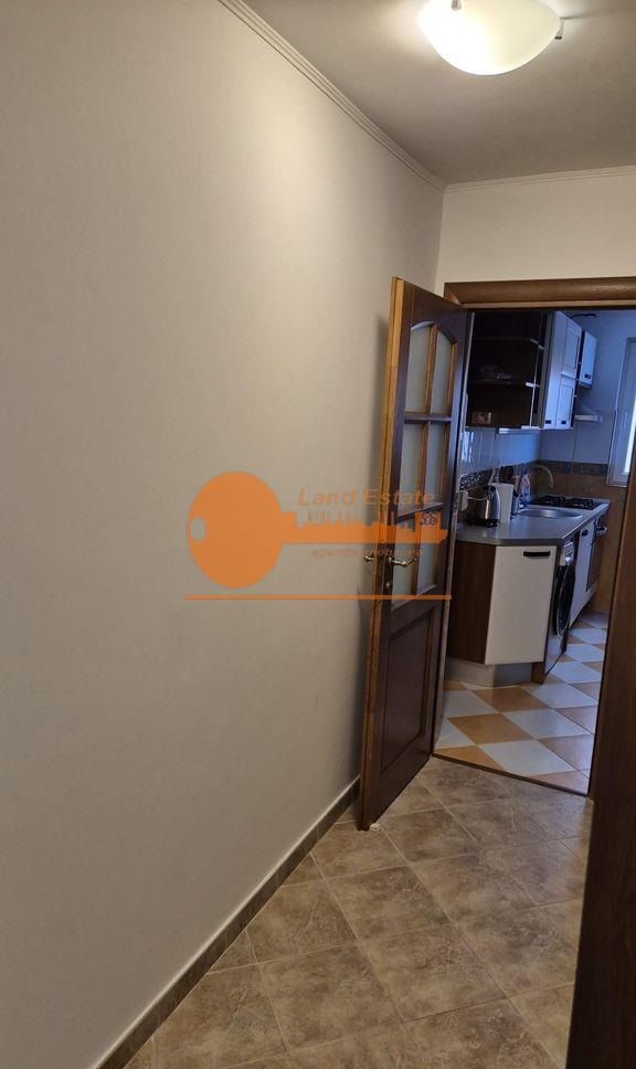 Apartament cu 2 camere in zona Stadion Giulesti-Crangasi - Poză 5
