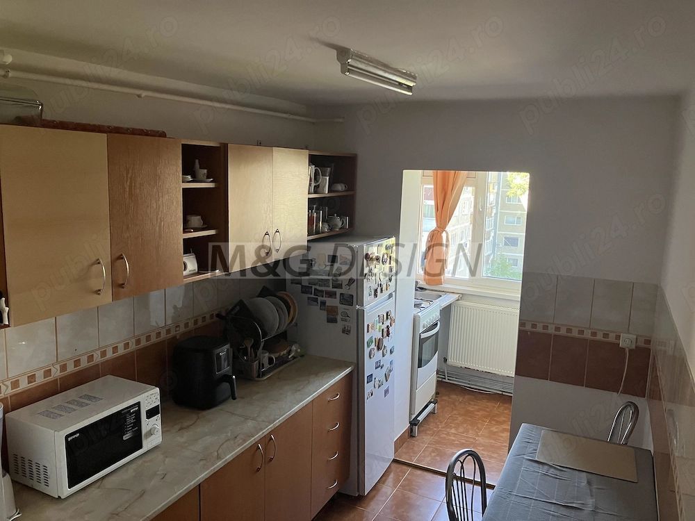 Aradului Vest, 2 camere, decomandat, CENTRALA GAZ, CLIMA - Poză 1