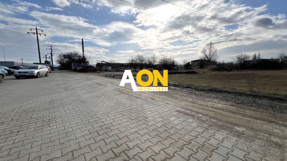 Teren intravilan pretabil hala, toate utilitatile - Poză 3