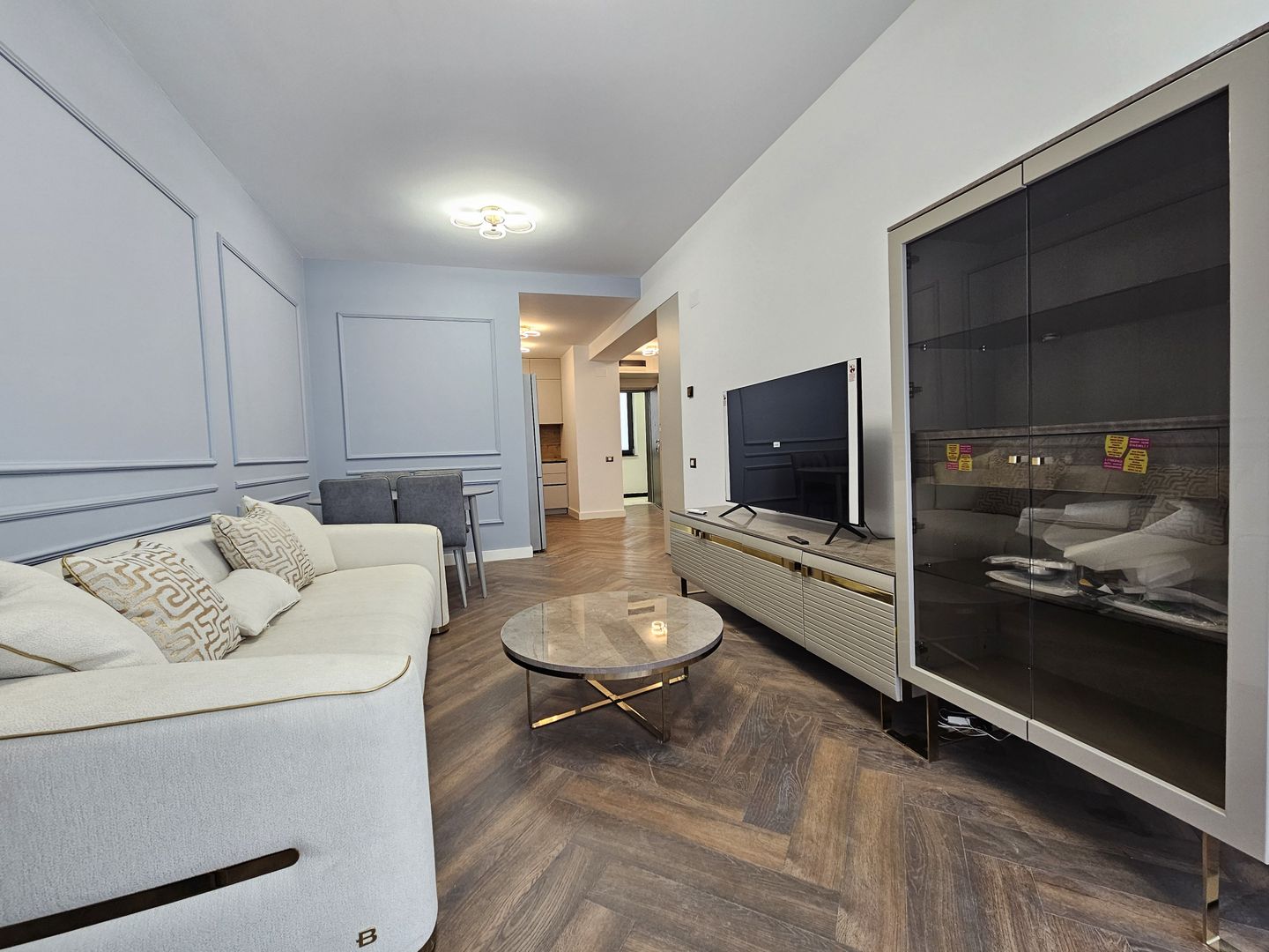 Apartament 4 camere Porsche Pipera de inchriat nou Lux - Poză 2