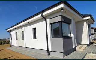 Casa de vanzare-Odoreu, cartierul Olimp, Jud. Satu Mare - Poză 2