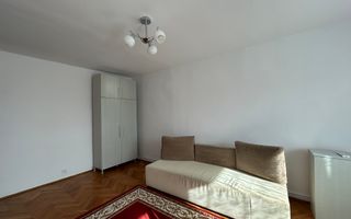 Inchiriere apartament la 5 min de UMF! - Poză 2